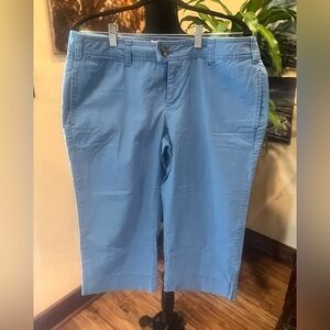 Gap Capri “favorite khaki size 12
